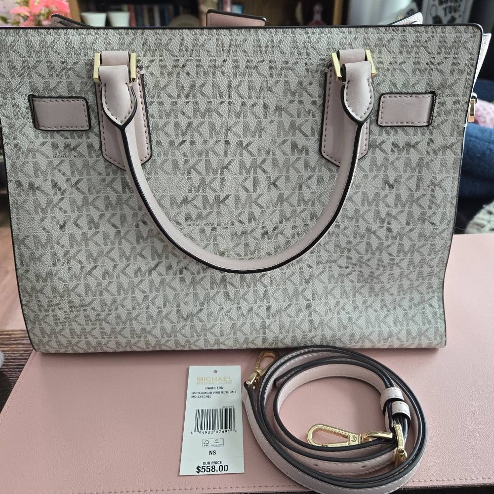 Michael Kors Beige and Pink Hamilton Satchel and Jet Set Travel Wallet Set - Picture 10 of 16